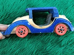 Wooden 🚗