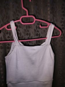 White zip up tank crop top