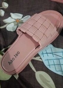 Two Slipper 🥿🥰