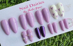 Press-On Nail Set