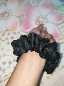 Black Scrunchie