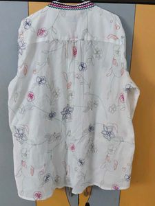 Floral Embroidered Tunic Top