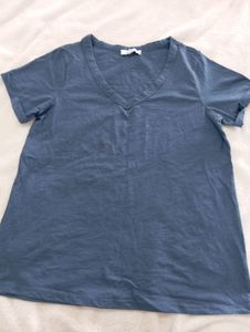 BLUE TSHIRT