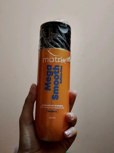 Matrix Mega Smooth Shampoo