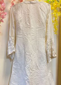 ✨Bell sleeves Embroidered Kurta