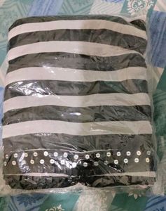 Black&amp;White Stripped Saree