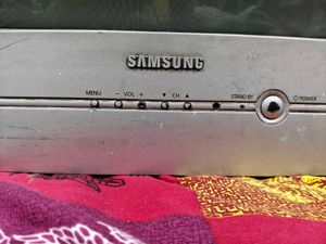 Samsung TV - Classic!