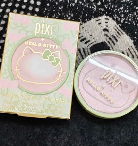 Pixi + Hello Kitty Glowy Powder (Sweet Glow)