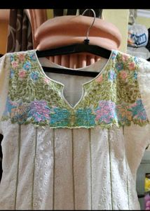 Floral Embroidered Kurta