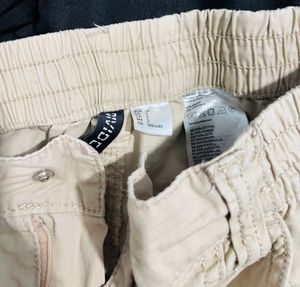 H&amp;M Khaki Cargo Pants