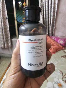 Minimalist Glycolic Acid