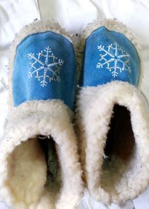 Warm Slippers For Cosy Winter
