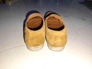 Kamachi beige suede Loafers