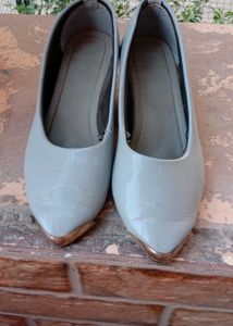 Ballies Heels