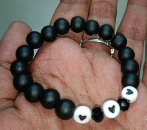 Black Beads Bracelet 🤍🖤