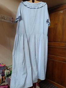 RUFFLE COLLAR DRESS