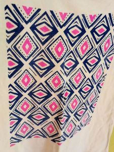 Geometric Patterned Tshirt