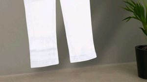 DG116 Size-28 Slim Jeans