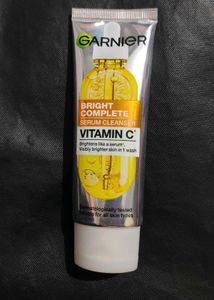 Garnier Bright Complete Serum Cleanser Vitamin C