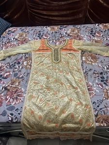 Elegant Embroidered Kurta