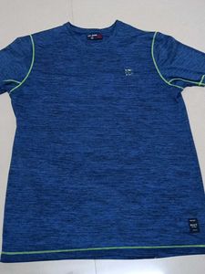 Body Fit T-Shirt