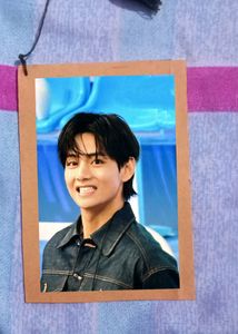 BTS V Bookmark &amp; Photocards