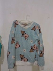 Cute Bear Print Sweater 🩵