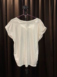 Graphic Glitter Circle Tee