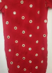 Karvachauth Speciql Red Mirror Embellished Kurti