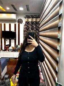 BLACK TOP