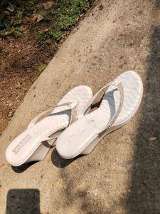 Madam Glamour Thong Wedge Sandals