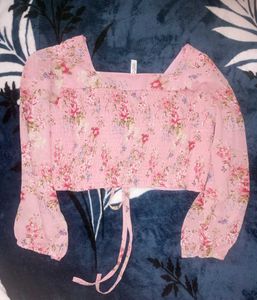 Floral Print Crop Top 🎀