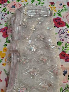 i am selling 3 piece of lehnga