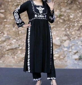 Elegant Embroidered Kurta Set