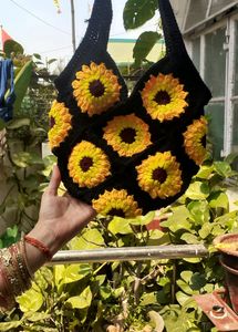 Sunflower Crochet Bag