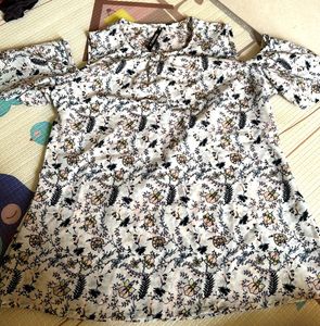 Floral Cold Shoulder Top