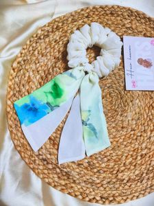 Duo Long Tail Scrunchie