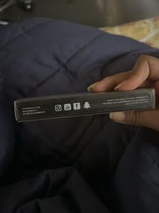 Selling AUTHENTIC HUDA BEAUTY lippi