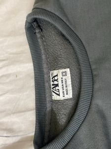 ZARA SWEATSHIRT