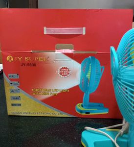 Portable Mini Desk Fan