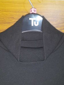 Urbanic - Black Bodycon Mini Dress