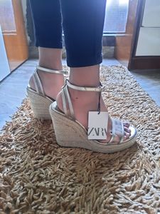 Zara Wedges | Size:EU 38