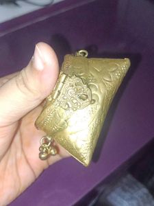 Vintage Style Cute Mini Clutch