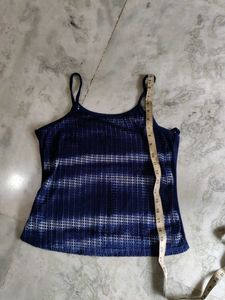 Bust 38 Shrug With Tank Top