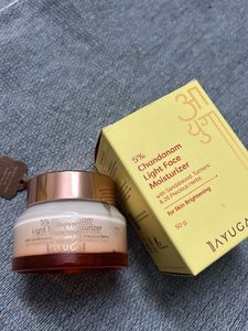 Ayush 5% Chandam Light Face Moisturizer
