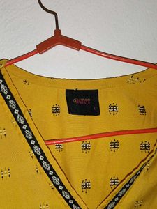 Yellow Print V-Neck Top