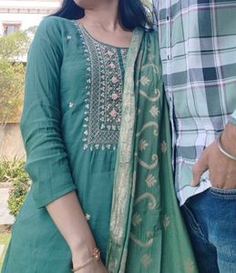 Green kurta set