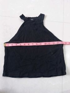 Black Ribbed Crop Top