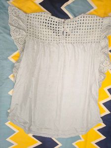 Eyelet Ruffle Sleeve Top