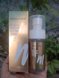 Myglamm Mackup Setting Spray